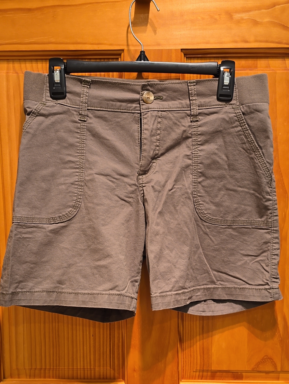 Lee Women's Taupe Casual Bermuda Shorts